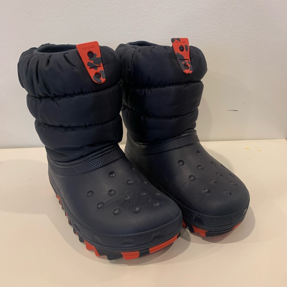 Crocs Puff boot, kids size J3